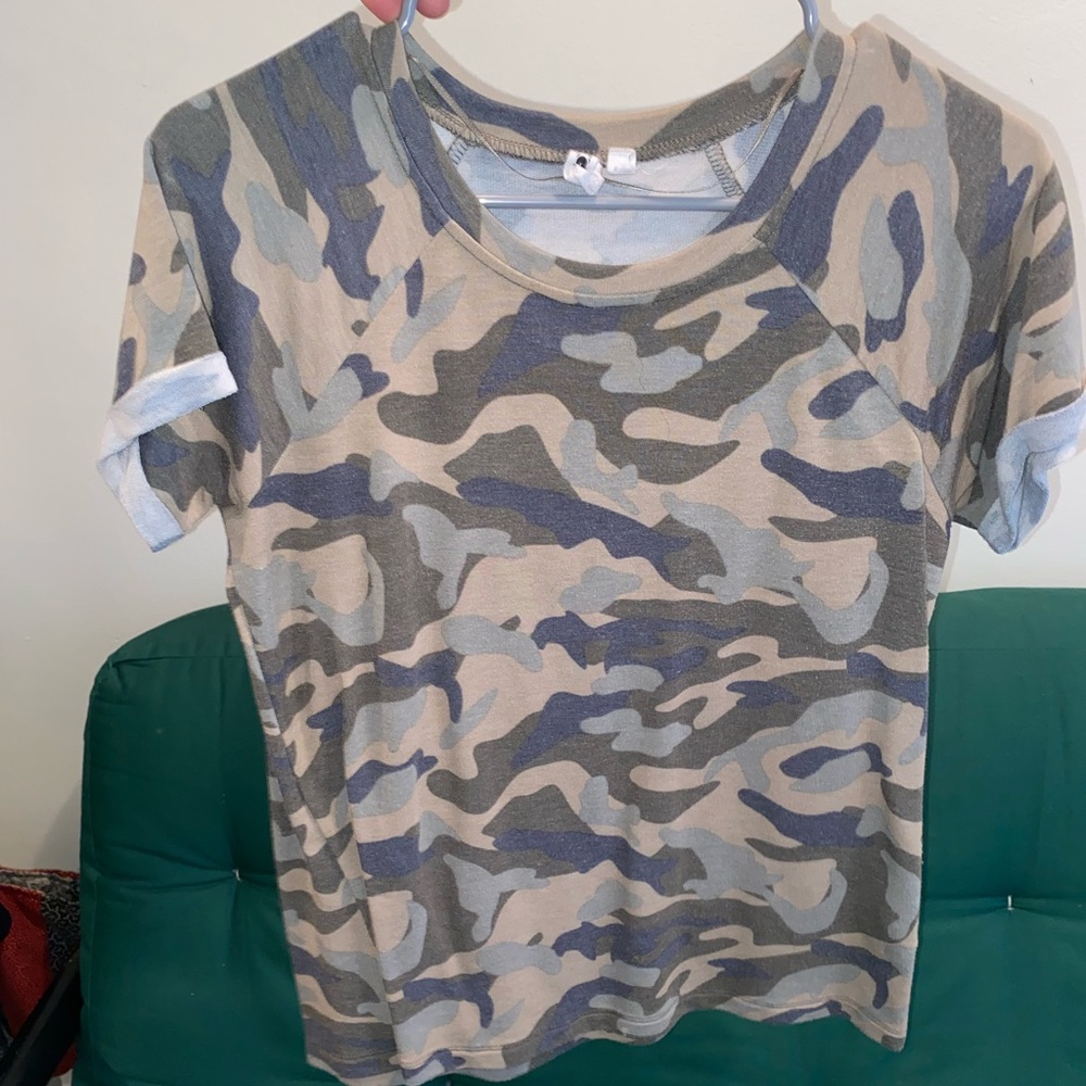 Came t shirt